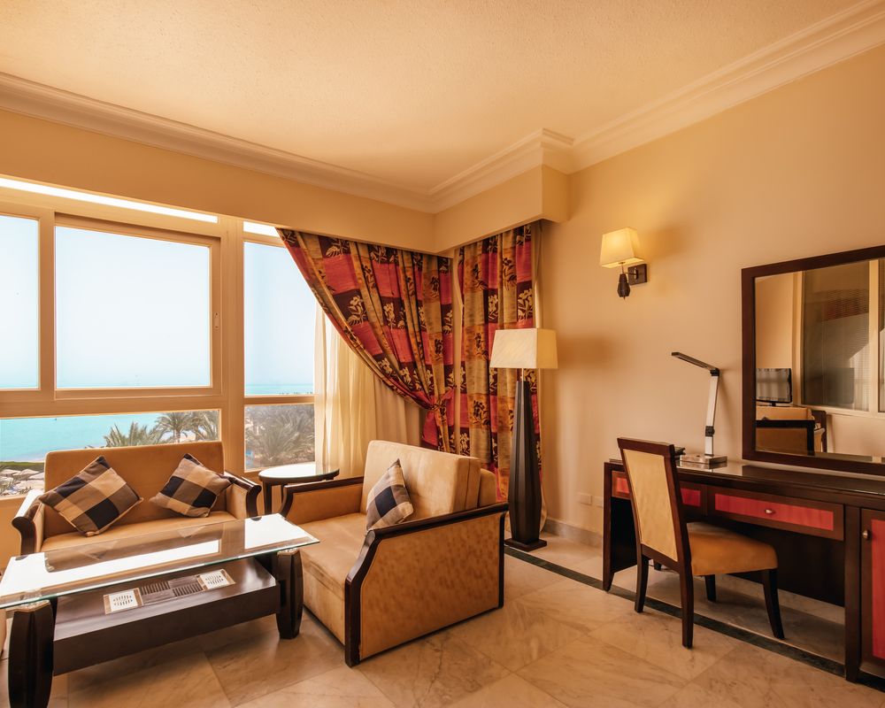 AMC ROYAL HOTEL & SPA - 50