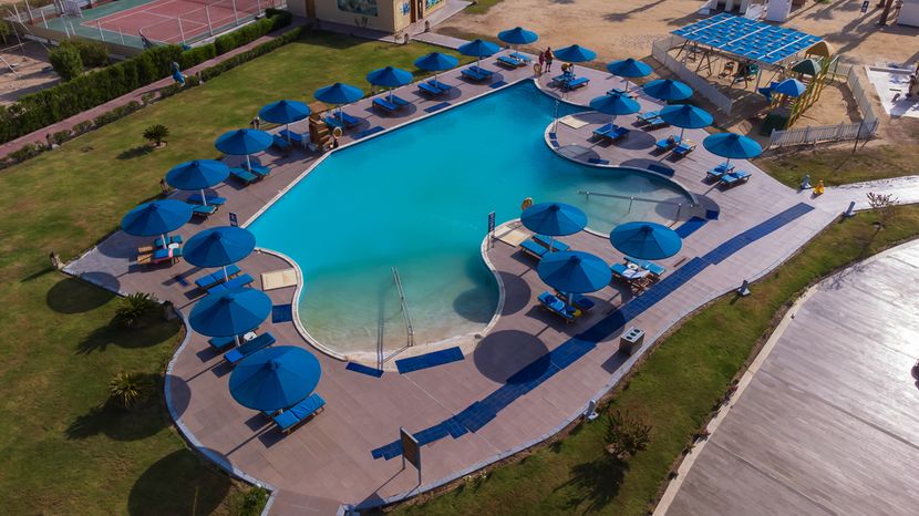 AMWAJ BEACH CLUB ABU SOMA - 4