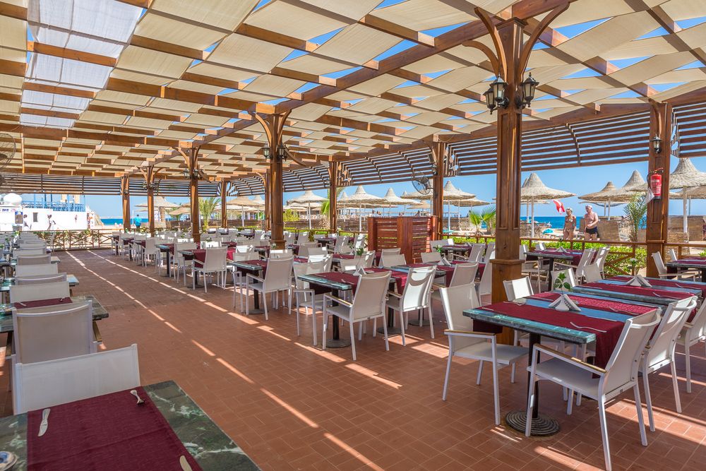 ALADDIN BEACH RESORT - 14