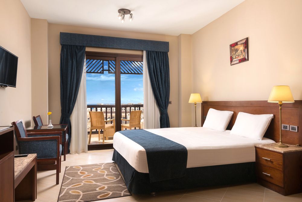 GRAVITY HOTEL & AQUA PARK - 91