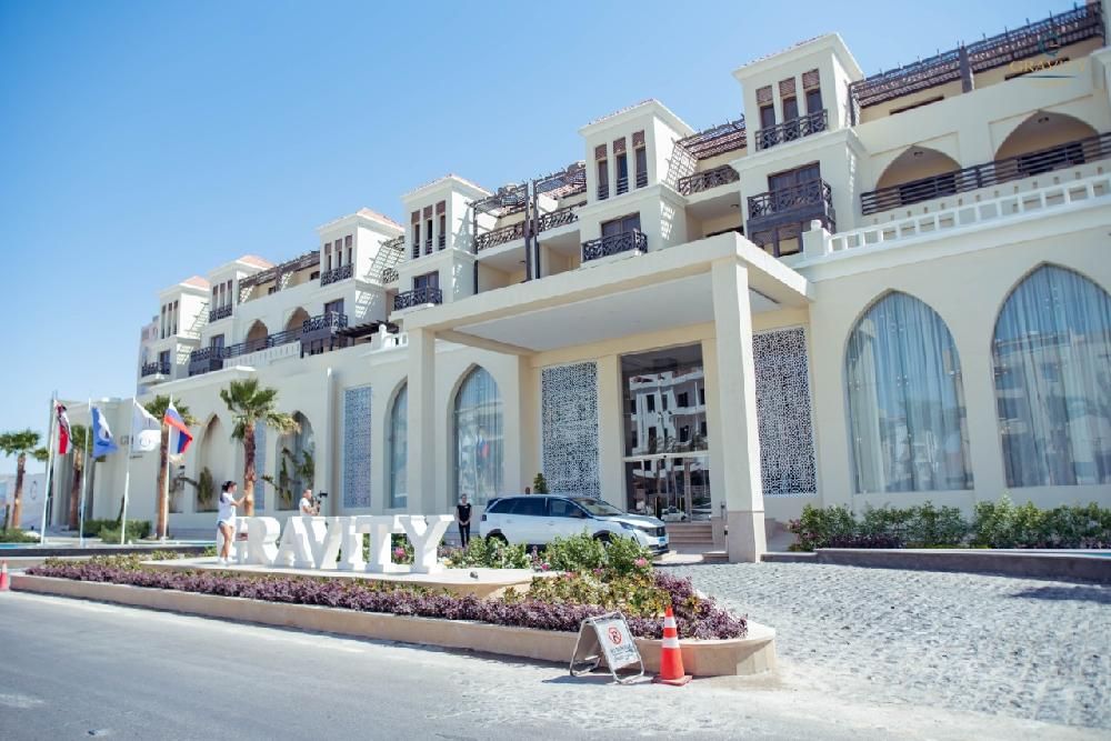 GRAVITY HOTEL & AQUA PARK - 1