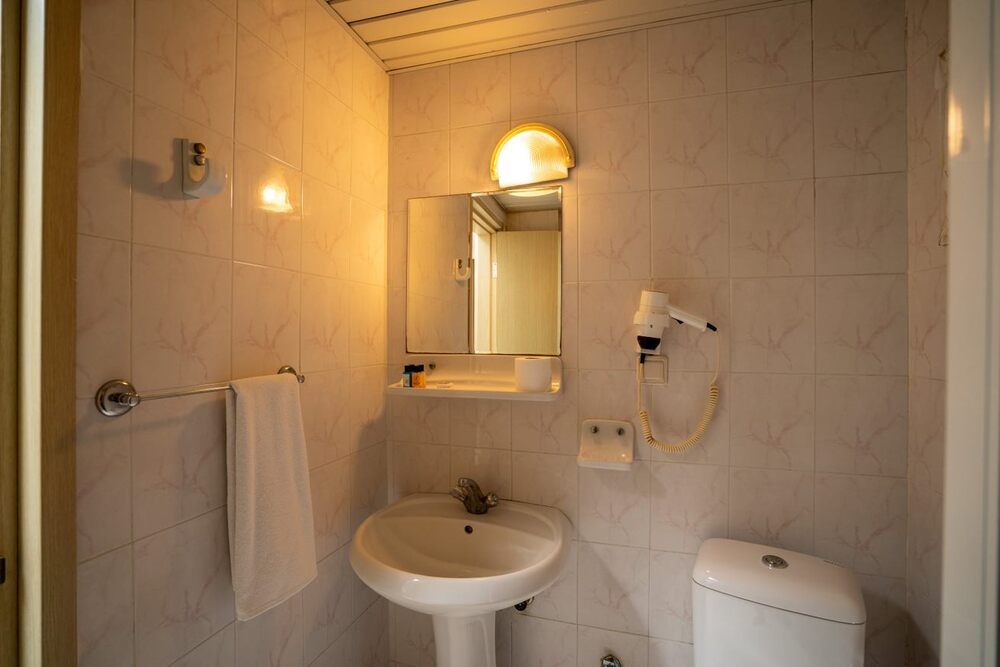 Malibu Garden Resort Hotel - 29