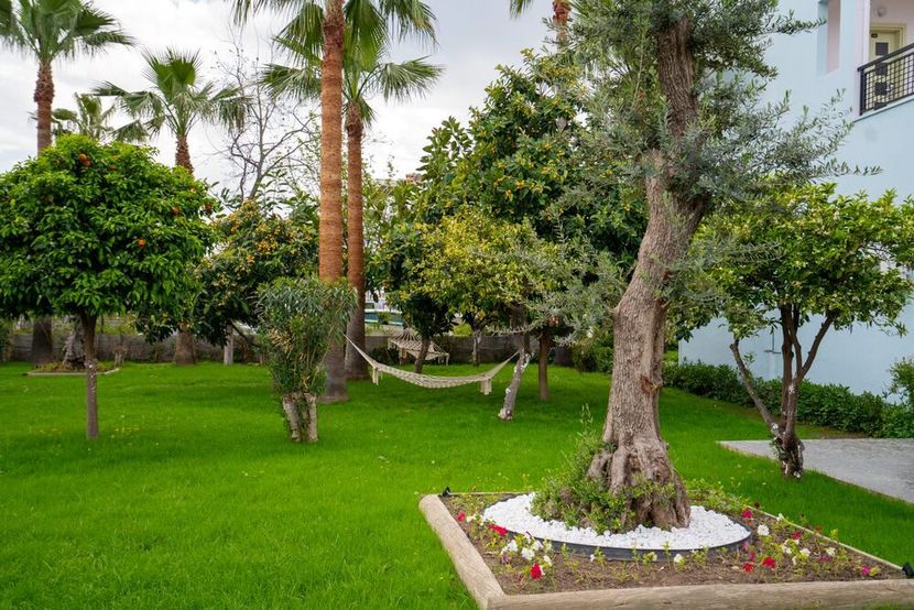 Malibu Garden Resort Hotel - 5