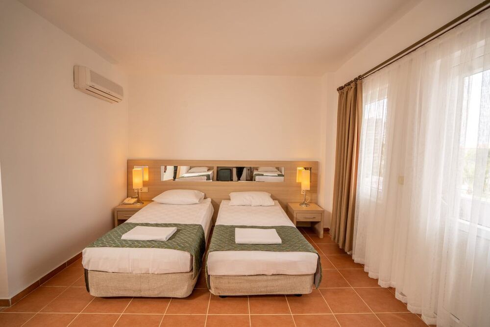 Malibu Garden Resort Hotel - 28