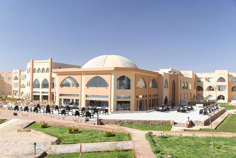 THE THREE CORNERS EQUINOX BEACH RESORT - 1