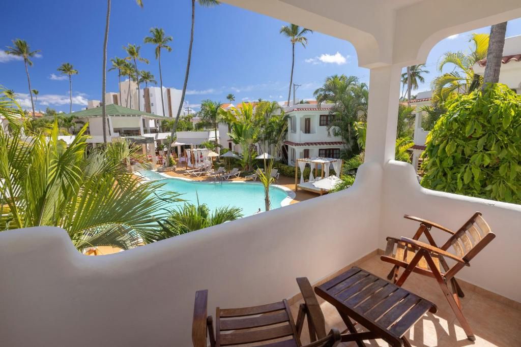 WHALA!BAVARO - 32