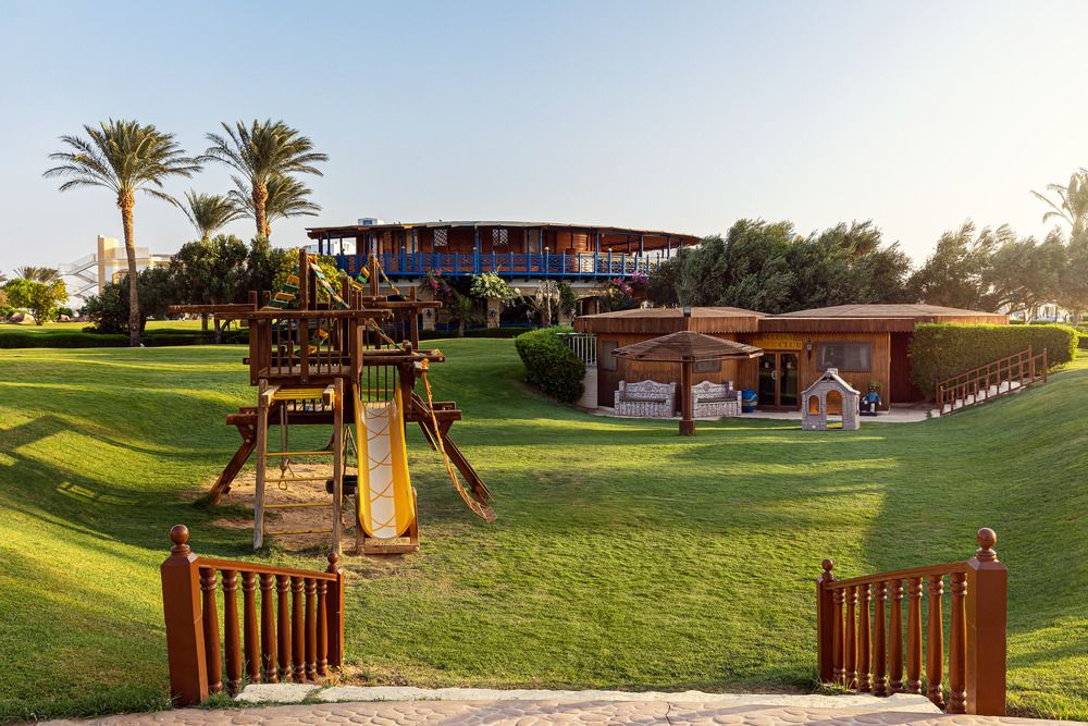 PALM ROYALE RESORT - 32