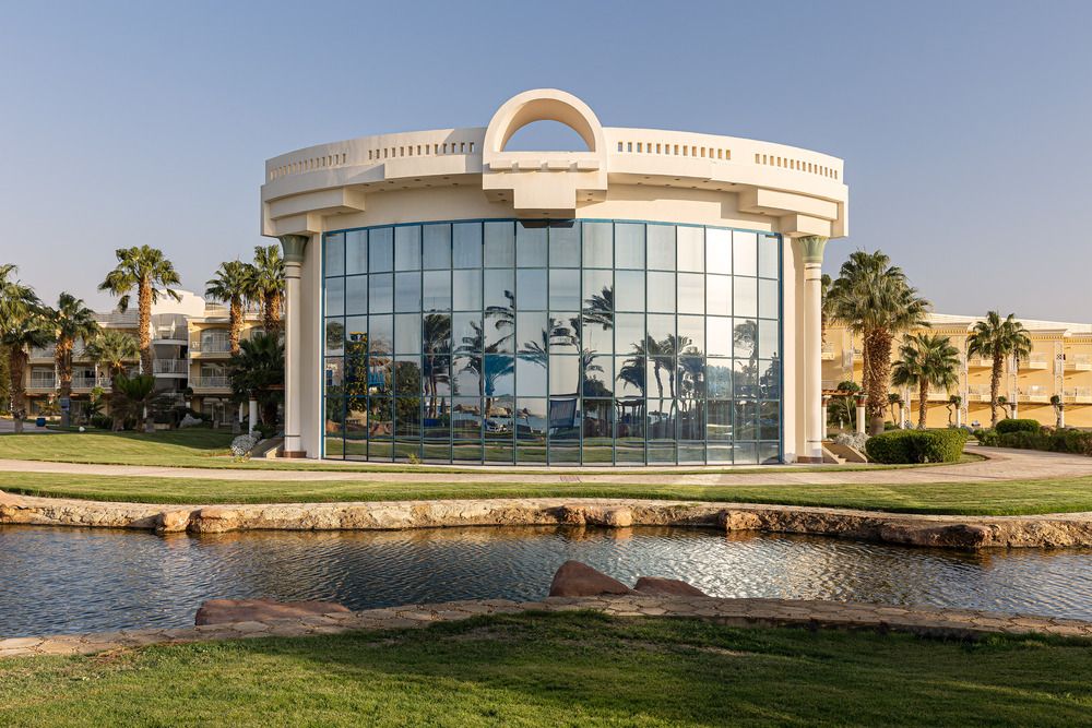 PALM ROYALE RESORT - 15