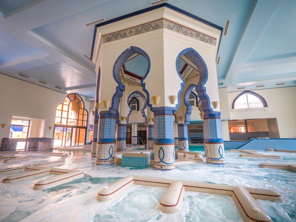 THE CASCADES GOLF RESORT, SPA & THAL ASSO - 19