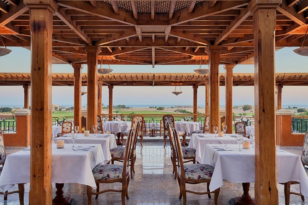 THE CASCADES GOLF RESORT, SPA & THAL ASSO - 12