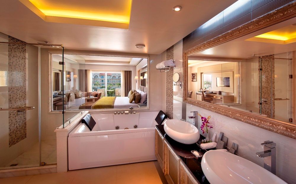 PREMIER LE REVE (only adults 16+) - 26