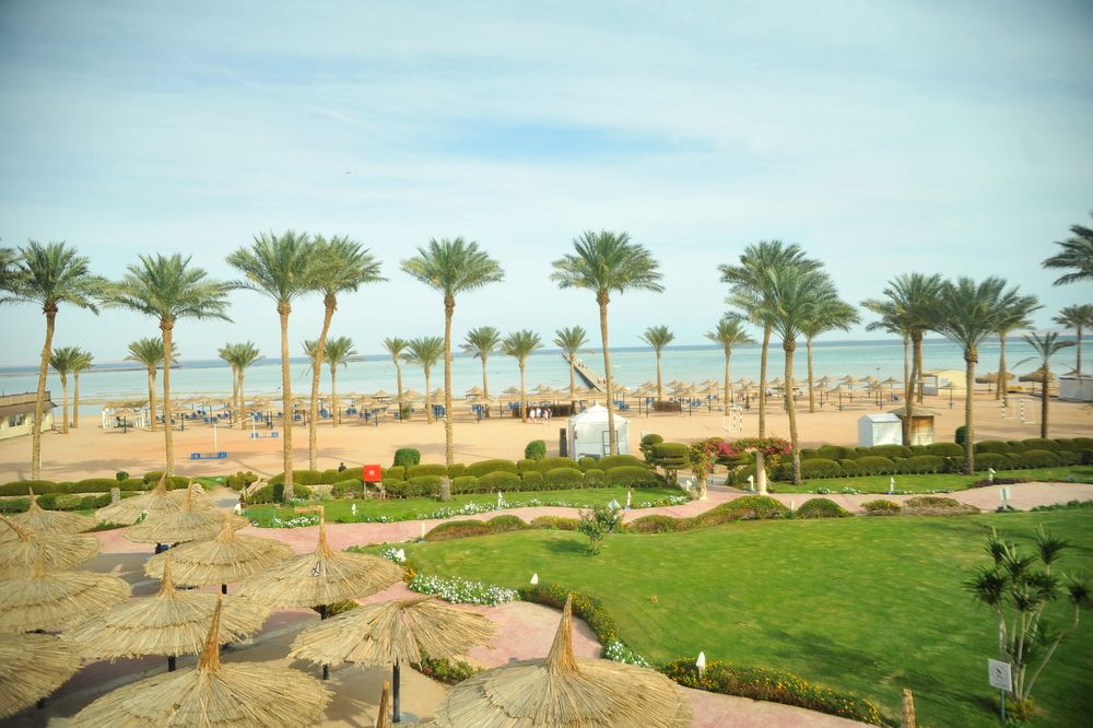 EDGE BY ROTANA SEA BEACH (ex. SEA BEACH RESORT & AQUA PARK) - 16