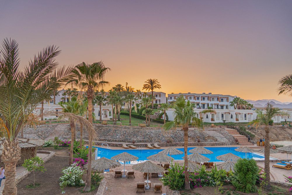 CLUB REEF RESORT - 5