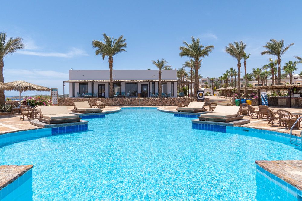 CLUB REEF RESORT - 7