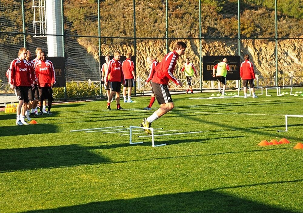 First Class Hotel - 23