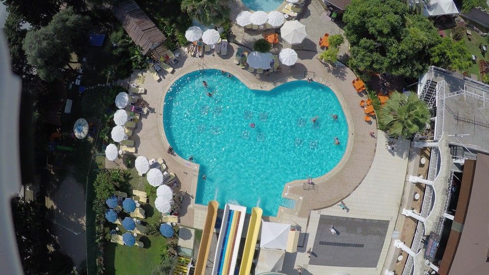 First Class Hotel - 7