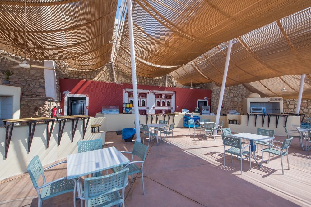 REEF OASIS BEACH RESORT - 60