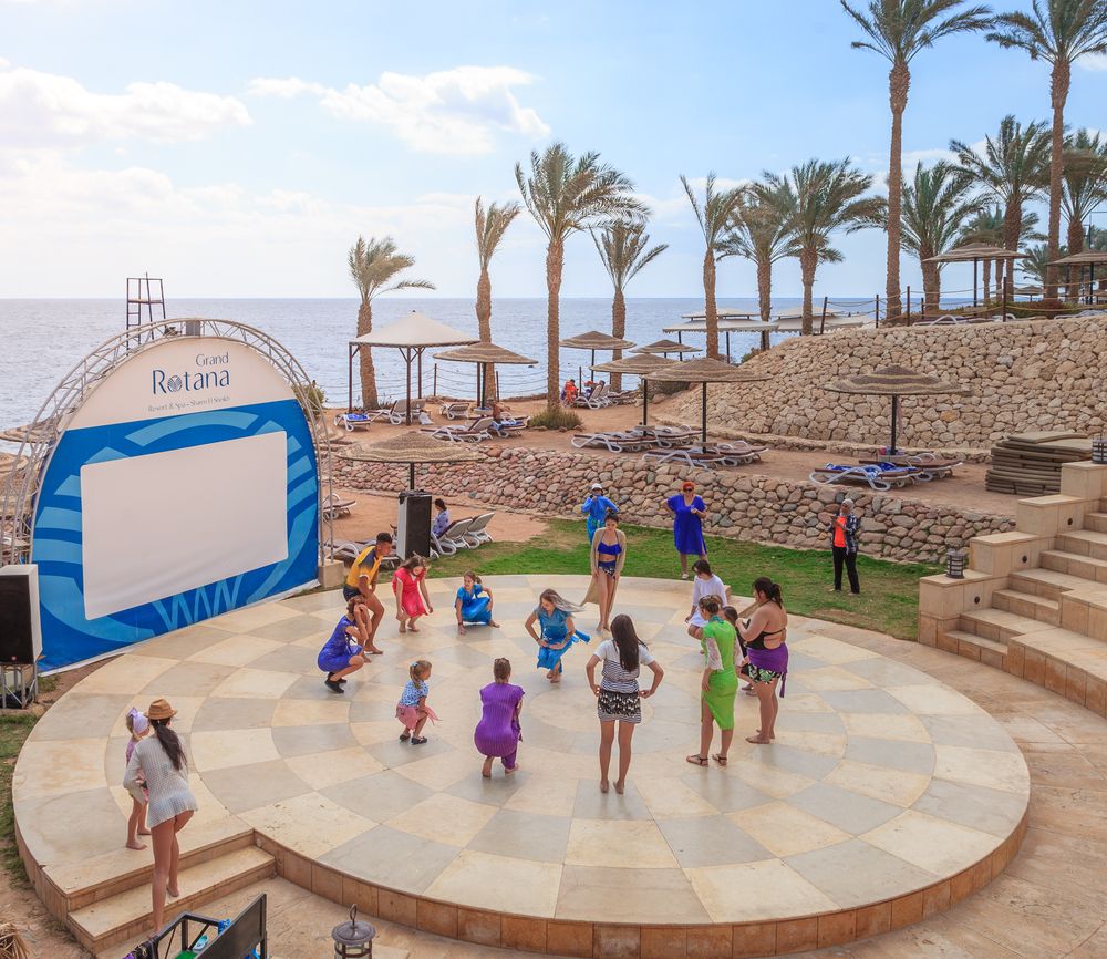 GRAND ROTANA RESORT & SPA - 12