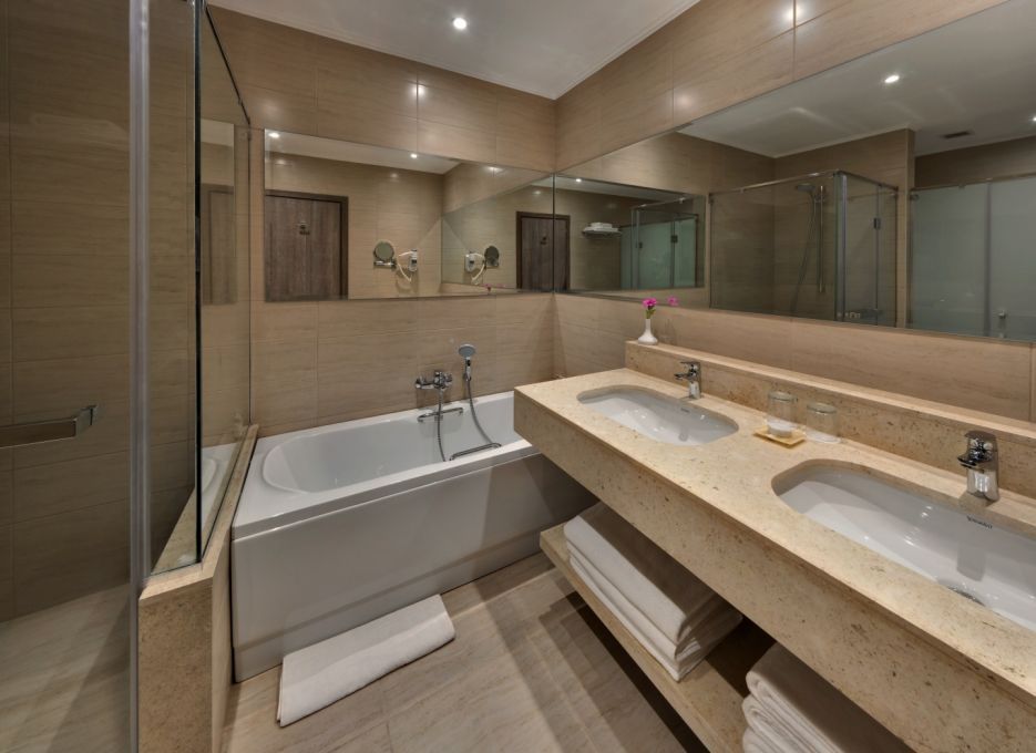 STEIGENBERGER ALCAZAR HOTEL - 63