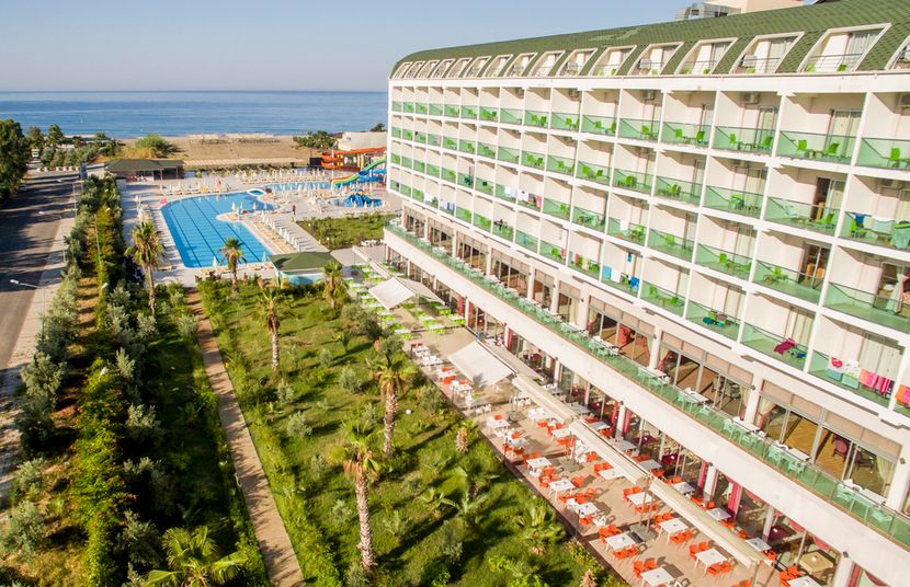 Hedef Beach Resort Hotel and SPA - 3