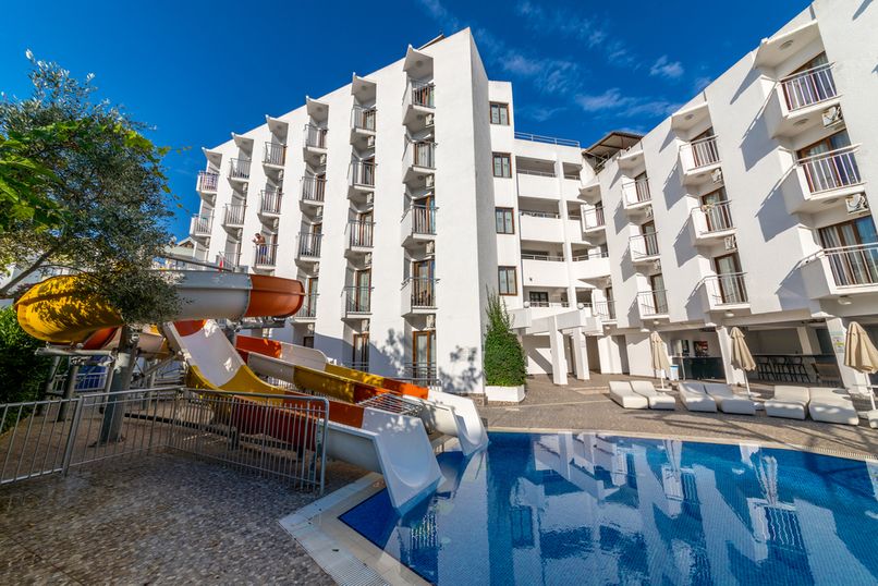 Isla Panorama Hotel - 4