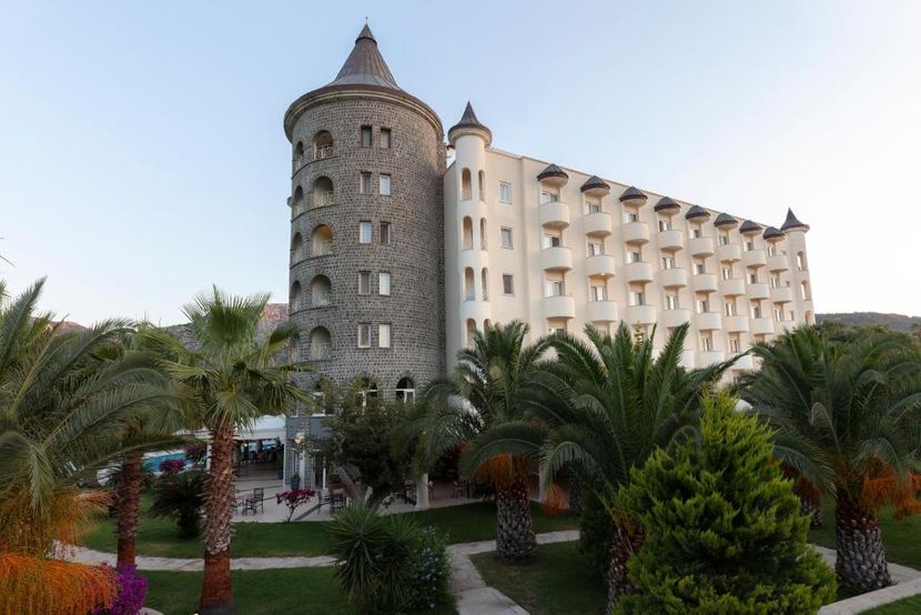 X Life Hotel (only adults 15+) - 6