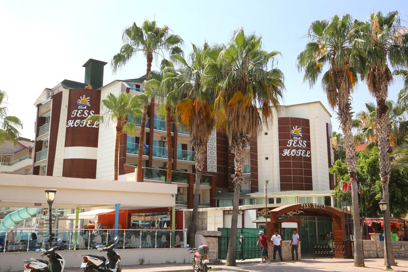 Club Monte Carlo Hotel (ex. Tess) - 1