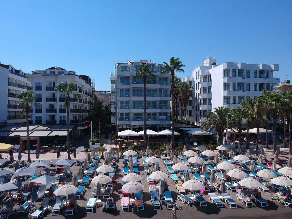 Begonville Beach (only adults 16+) - 21