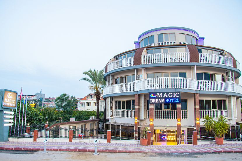 RK Magic Dream Hotel - 1