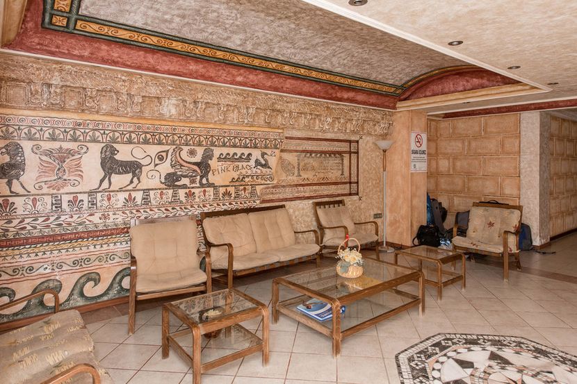 Pink Palace - 5