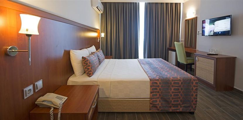 Sun Bay Park Hotel - 3