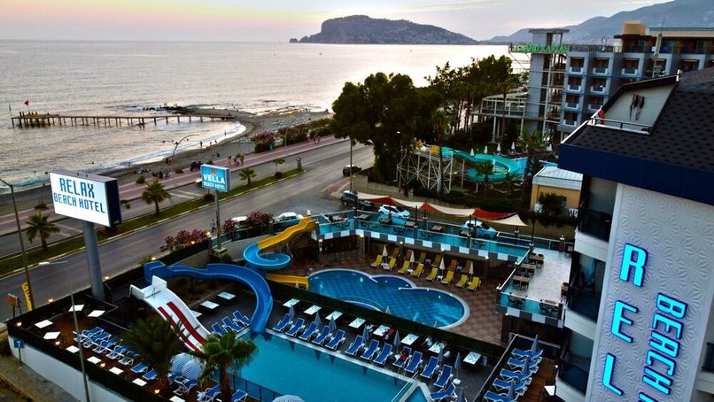Relax Beach Hotel - 3
