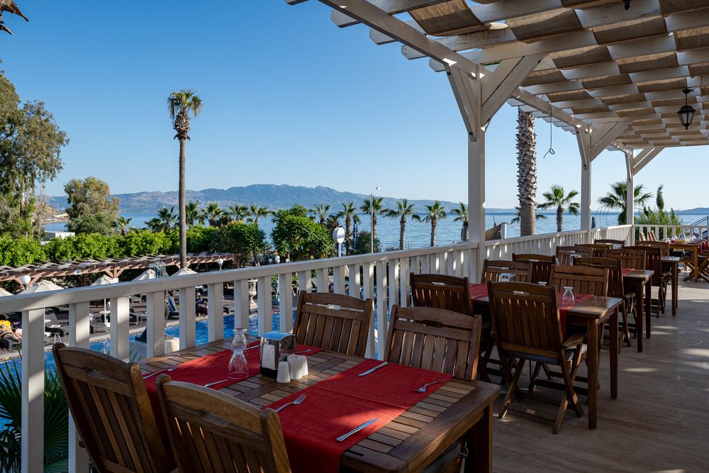 Golden Beach Resort & Spa - 41