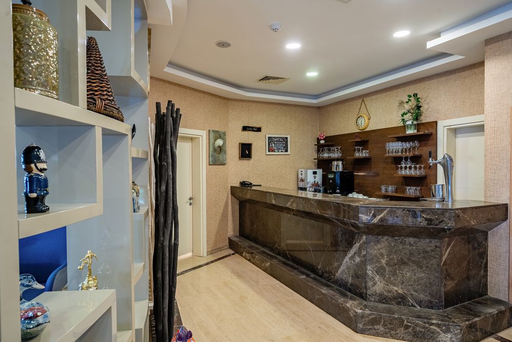 Golden Beach Resort & Spa - 10