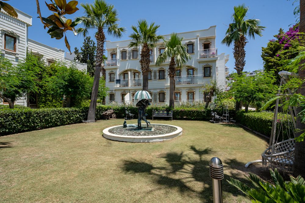 Golden Beach Resort & Spa - 9