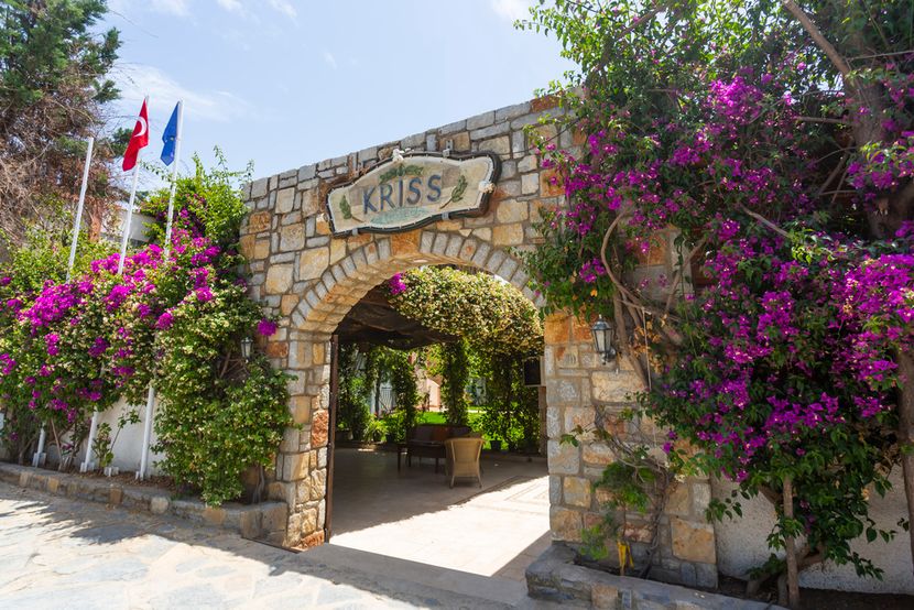 Kriss Hotel - 3