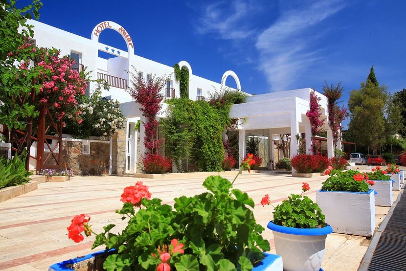 Natur Garden Hotel - 2