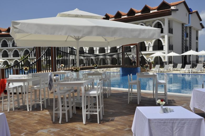 Ramada Resort Akbuk - 13