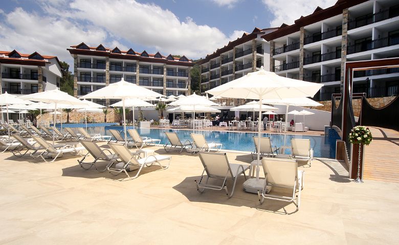 Ramada Resort Akbuk - 12