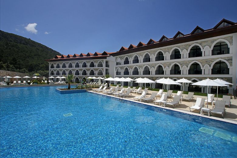 Ramada Resort Akbuk - 4