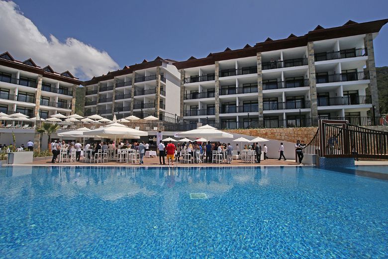 Ramada Resort Akbuk - 3