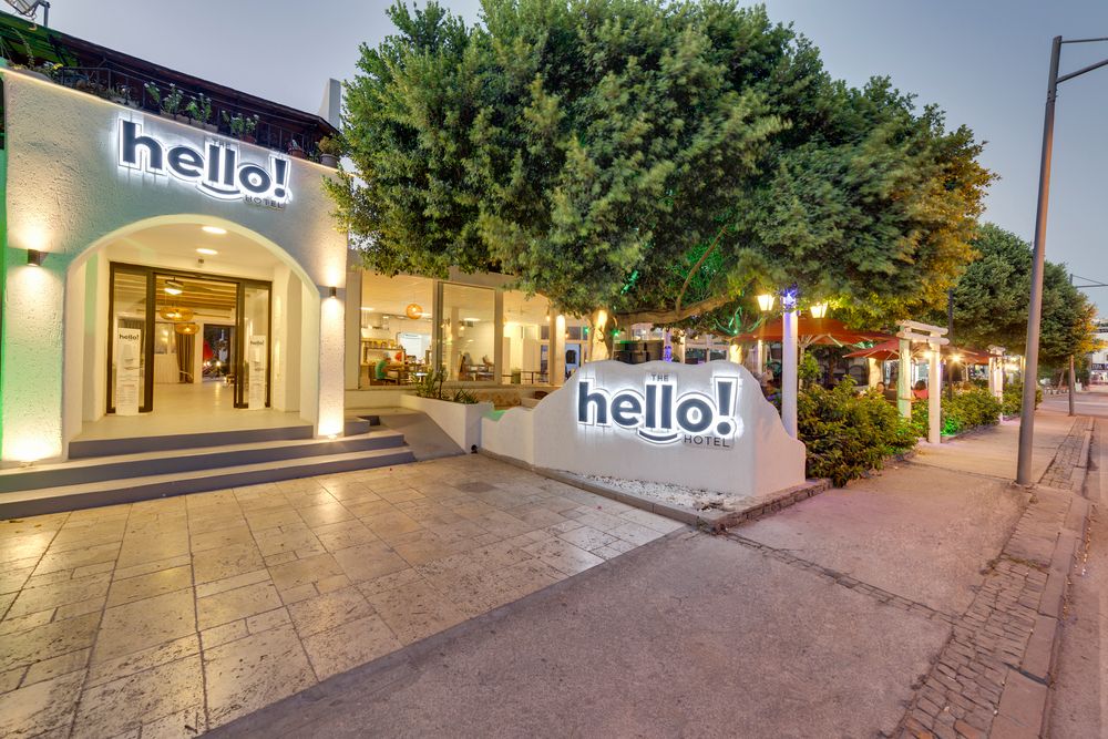 The Hello - 7