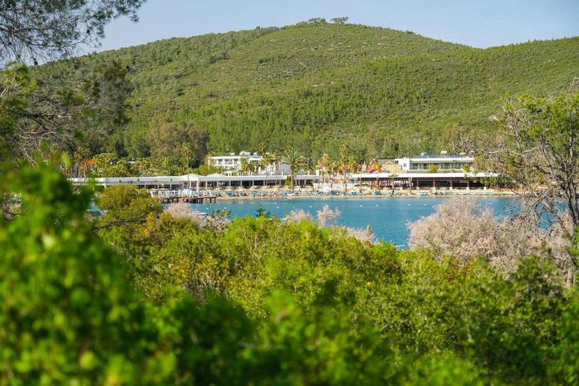 Green Bay Resort & Spa - 6