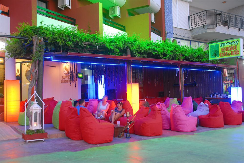 Sunday Beach Hotel - 10