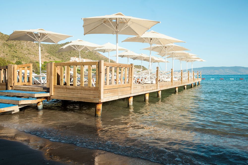 Bellazure Hotel - 22