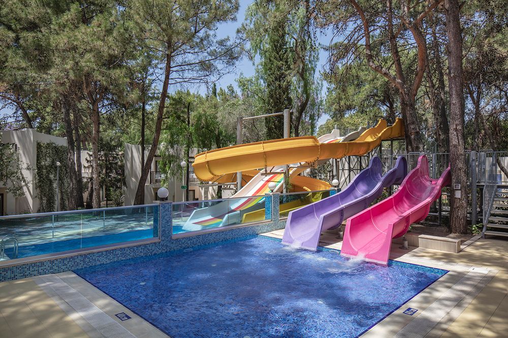 DoubleTree by Hilton Bodrum Isil Club Resort - 45