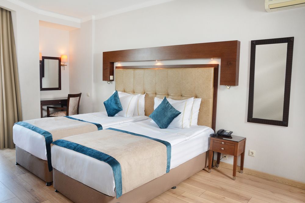 Korumar Hotel Deluxe - 99