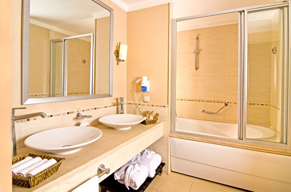 Korumar Hotel Deluxe - 89