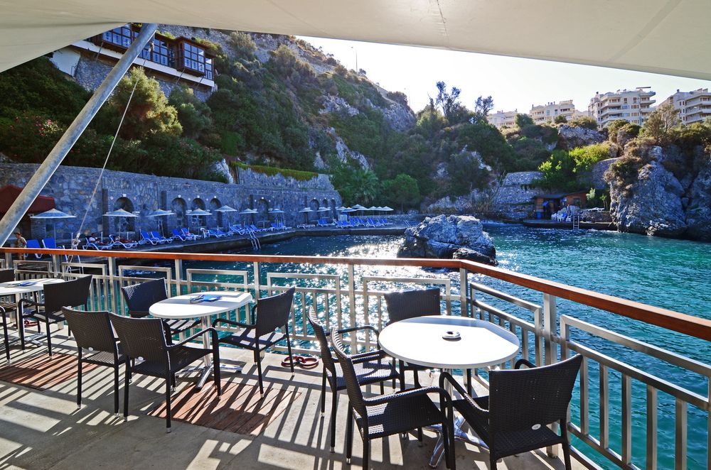 Korumar Hotel Deluxe - 29