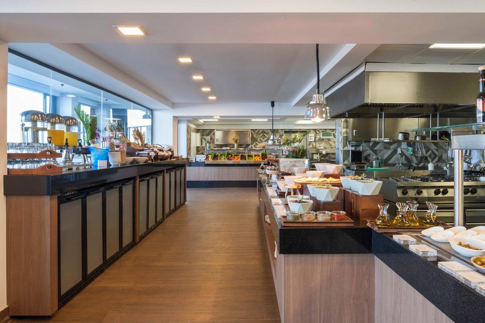 Картинка отеля - 80